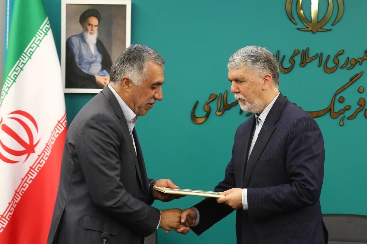 نیکنام حسینیپور رئیس مرکز روابط عمومی و اطلاعرسانی شد