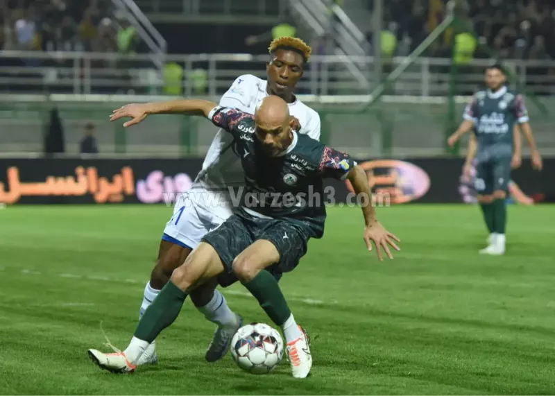 13hmwbud4-1 گزارش زنده: ذوبآهن 1 - استقلال 0