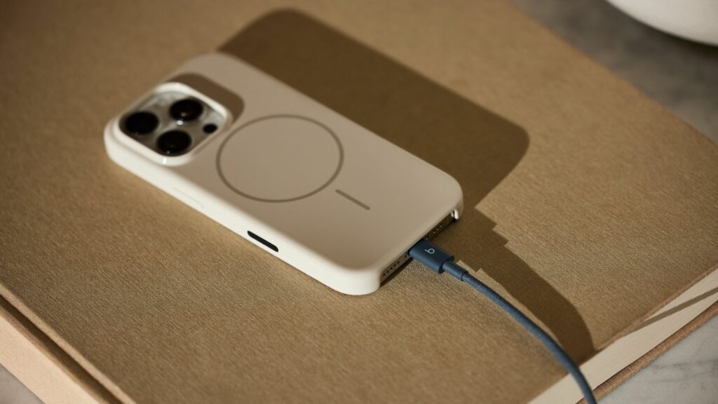 beats-cable-navy-phone-1024x576-1 کابل بیتس