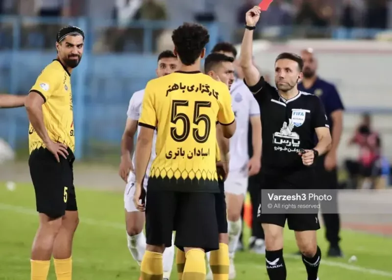 خداحافظی سپاهان با 2 جام در 24 ساعت!