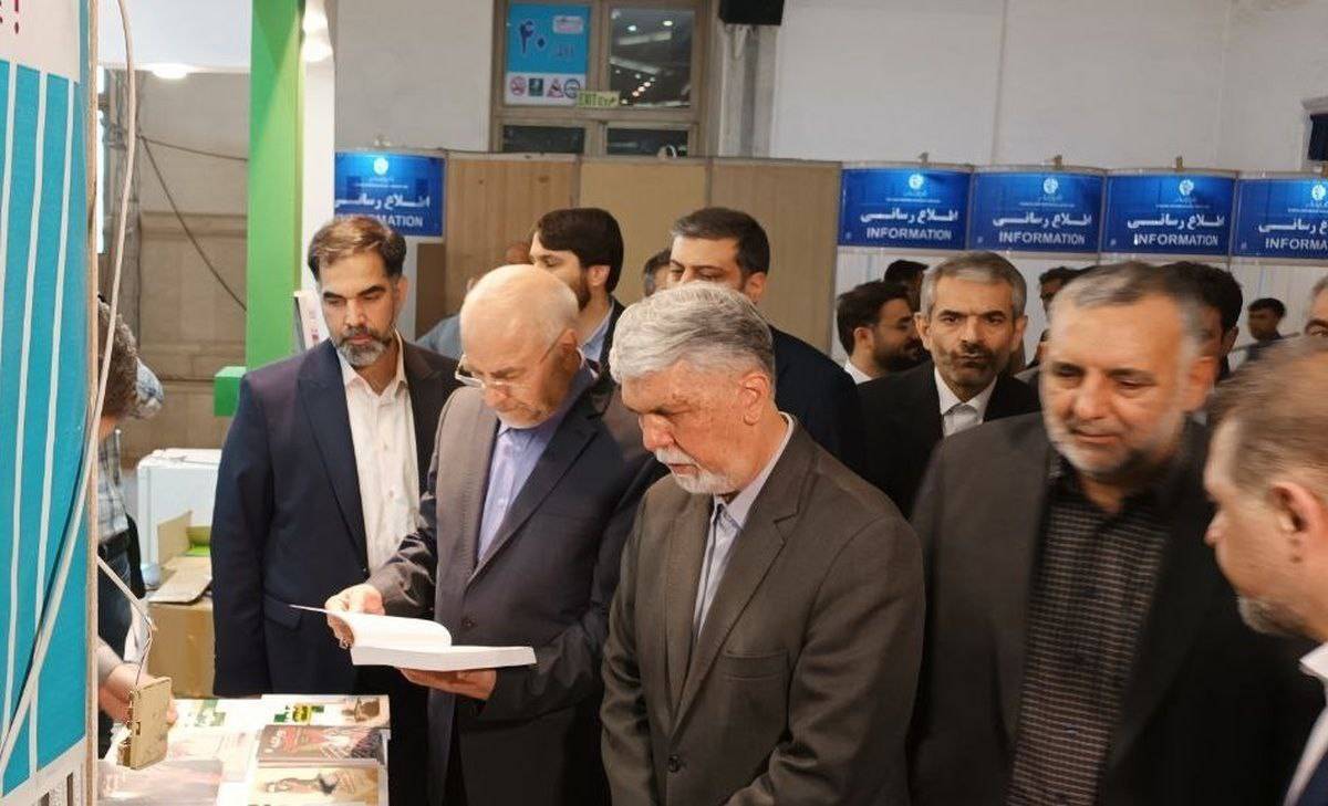 آغاز به کار سی و ششمین نمایشگاه بین المللی کتاب تهران؛ رئیس مجلس و وزیر ارشاد مهمانهای روز اول بزرگترین رویداد فرهنگی کشور