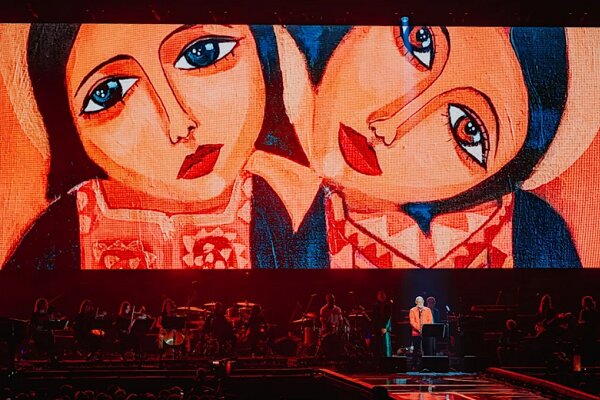 با هم برای فلسطین؛ ده‌ها چهره مشهور بریتانیایی روی صحنه رفتند