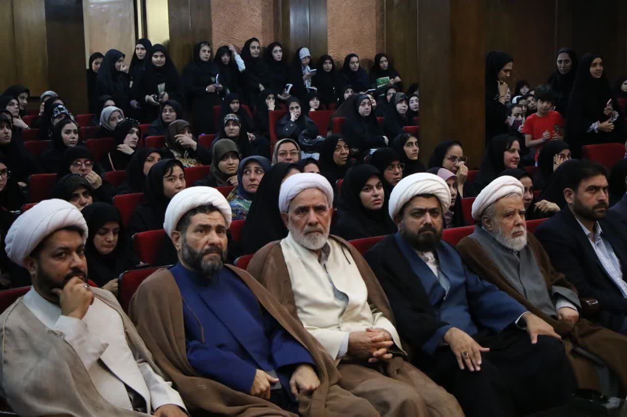 حج عمره دانشگاهیان خراسان رضوی قرعه کشی شد