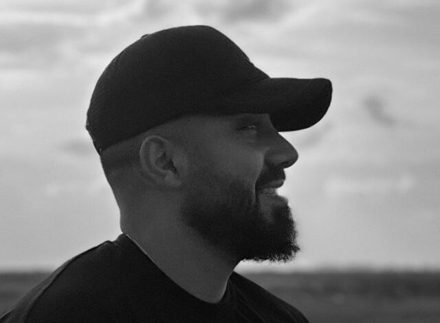 محمد رضا اکبری نژاد